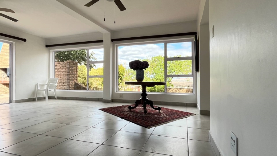 4 Bedroom Property for Sale in Dana Bay Western Cape